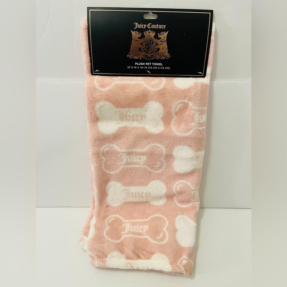 Juicy Couture Juicy Bones Pink and White Plush Pet Towel 27.5" x 44"